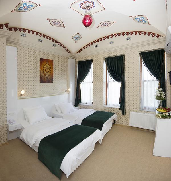 Ottoman Tulip Hotel Istanbul Room photo